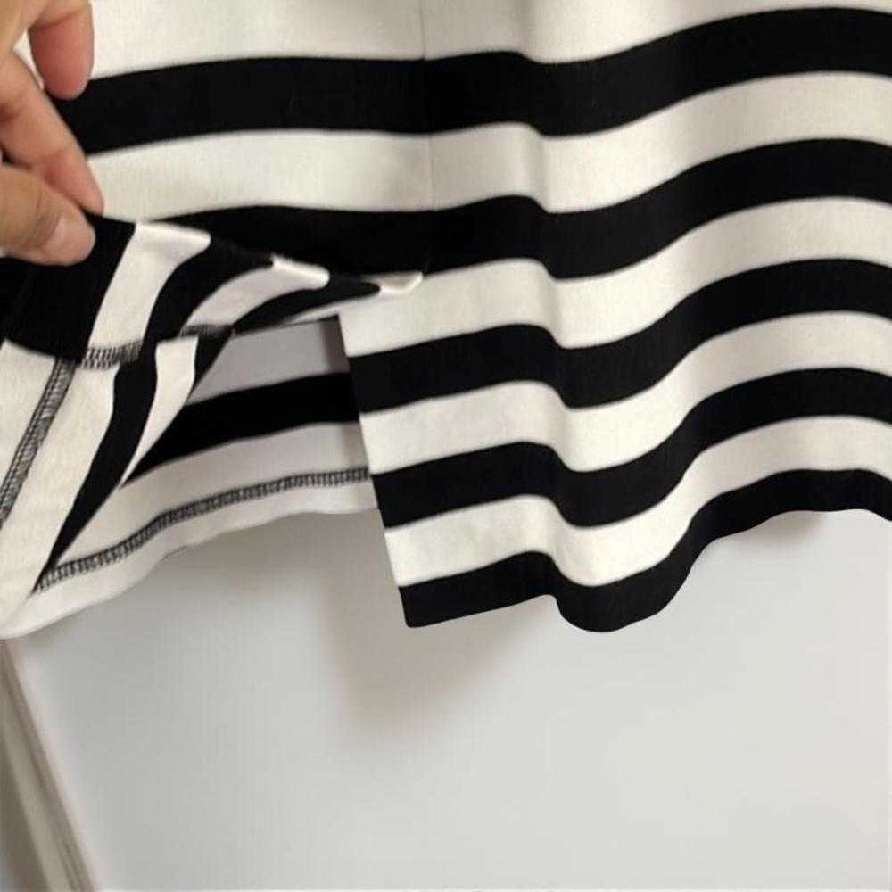 ‧₊˚✮ Striped Chevron Bodycon NWOT Work Heavy Fabric Day to Night - Picture 4 of 12